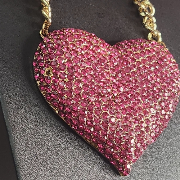 Bling large pink heart necklace with Cuban link goldtone - Picture 9 of 9